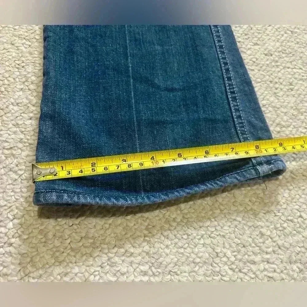 7 for all Mankind Bootcut Jean A-pocket style size 28. Denim. - Picture 15 of 16